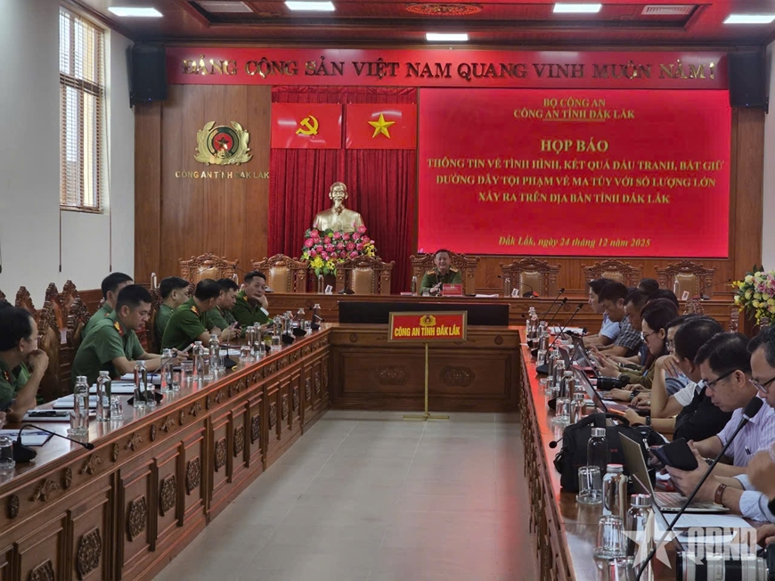 Công an tỉnh Đắk Lắk thông tin về triệt phá vụ án ma túy đặc biệt lớn
